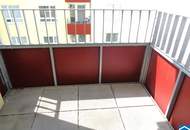 Charmante 2 Zimmerwohnung mit Balkon Nahe Rennweg