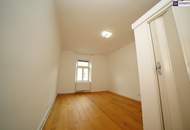PREISHIT zum Verlieben: Vollsanierte 3-Zimmer-Altbauwohnung mit hohen Decken &amp; Balkon