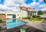 Achtung, seltene Gelegenheit - Geniales Stadthaus, generalsaniert mit Pool, Poolhaus, großzügigem Wellnessbereich & zusätzlichem Büro/Lager von ca. 120m²
