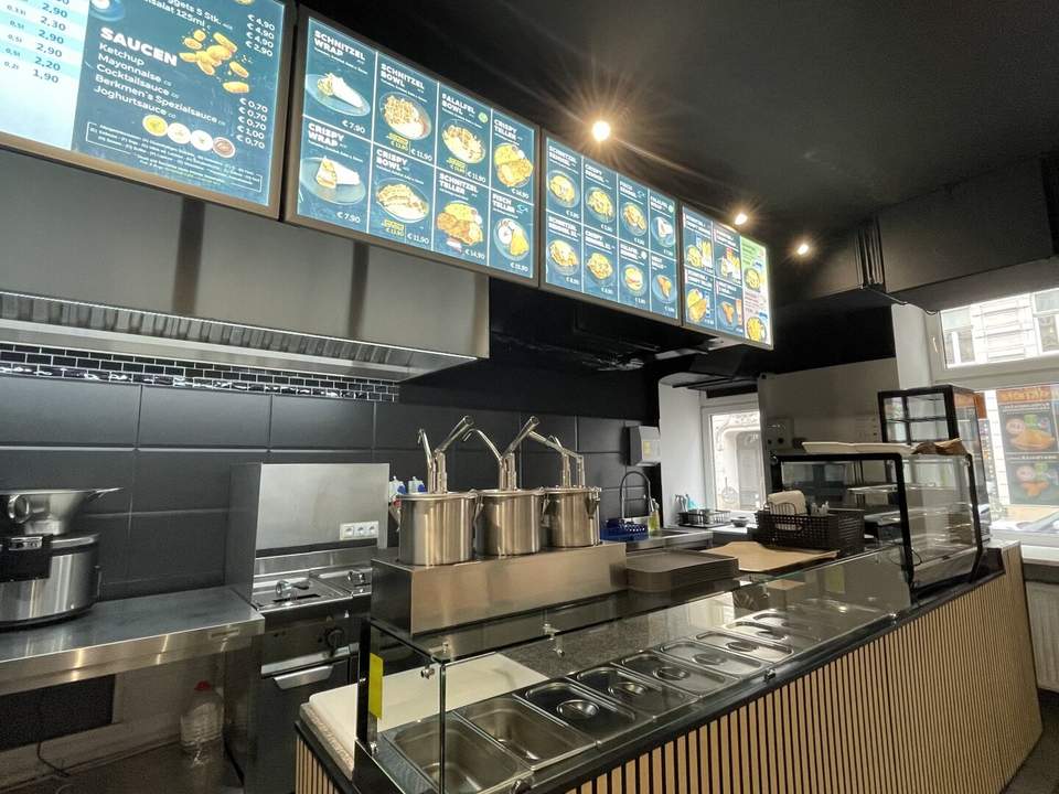 DEIN IMBISS IN NEUBAU: Saniert, betriebsbereit, günstige Miete &amp; Schanigarten.