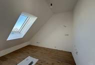 Helle Dachgeschoßwohnung mit Terrasse & Grünblick | 2 Zimmer | ERSTBEZUG