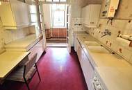 Hofseitiger Balkon! Ihre Chance - Top-Haus, Top-Lage, Top-Potenzial! Gestalten Sie Ihr Meisterwerk und erfüllen Sie sich Ihren Wohntraum! Rundum saniertes Gebäude inkl. Lift!