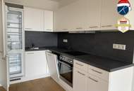 U3 Gasometer: Modern Living mit Balkon + Hippe Umgebung