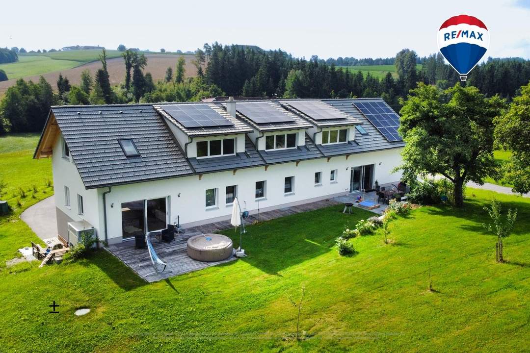 Exklusives Wohnjuwel im Grünen – Stilvoll leben in Niederwaldkirchen