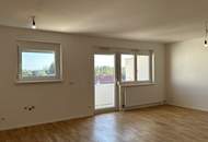 Top-sanierte 4-Zimmer Wohnung mit Balkon