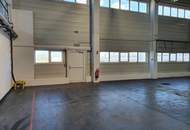 Zur Vermietung gelangt eine Lagerhalle mit ca. 700 m² Gesamtfläche in Siegendorf nahe Eisenstadt - Sopron