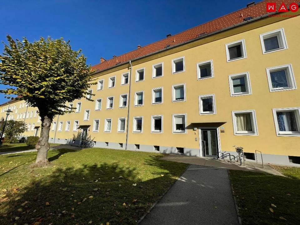 Grünes Wohnen in sonniger Lage lädt zum Erholen und Entspannen ein! Sehr gemütlich, hell und freundlich, schöner Schnitt! 1A-Infrastruktur! Sofort verfügbar!