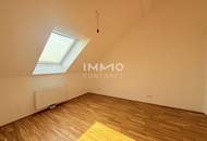 Traumblick im Schloss! Wunderschöne 3 Zimmer Terrassen Wohnung!