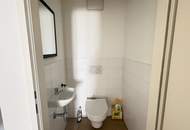 Wohnen mit Altbaucharme – neuwertig generalsaniert mit sonniger Loggia!