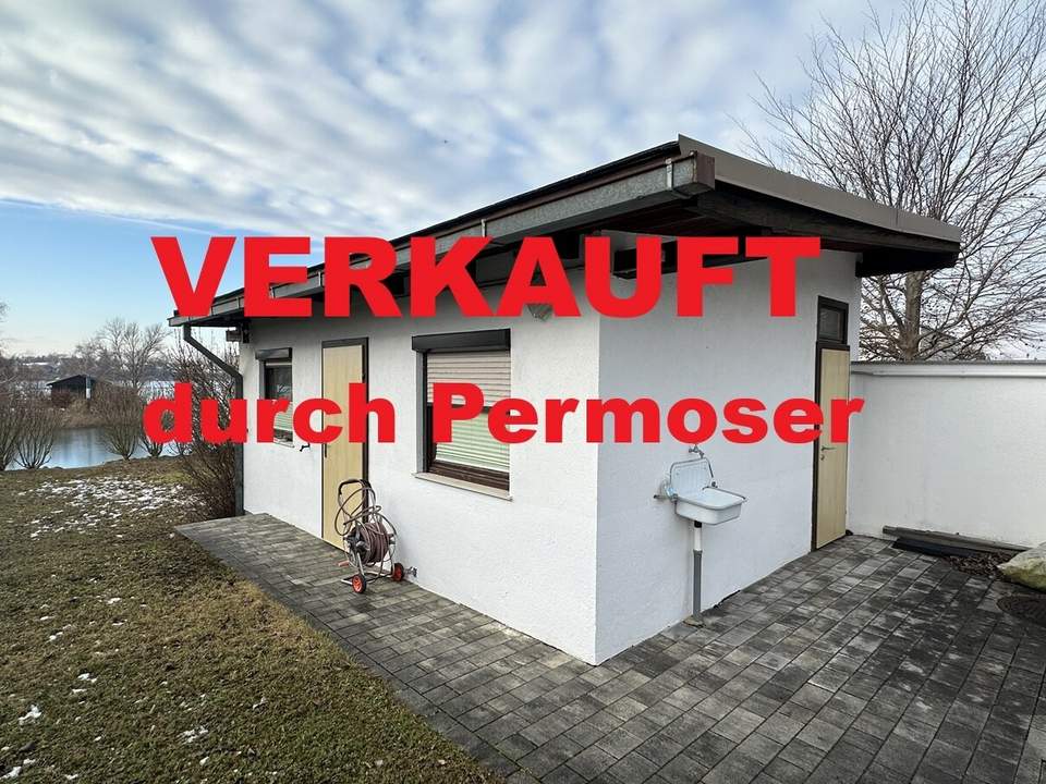 UFERPARZELLE mit privatem Badesteg und Badehäuschen am Neufelder See – beim Yachtclub auf Pachtgrund zu verkaufen