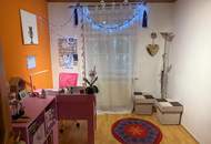 Einfamilienhaus auf großem Grundstück in ansprechender Wohngegend