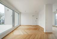 STOCK IM WEG - "Erstbezug mit Stil - 4 Zimmer mit Südterrasse, Fitness &amp; Garage"