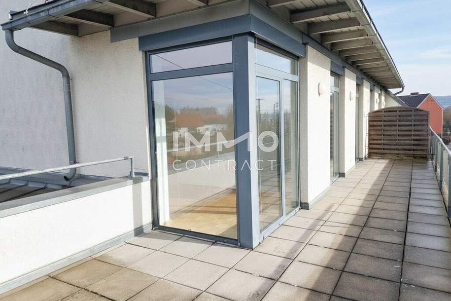 Helle Dachterrassen-Wohnung im Zentrum der Stadt St. Valentin, Wohnung-miete, 873,64,€, 4300 Amstetten