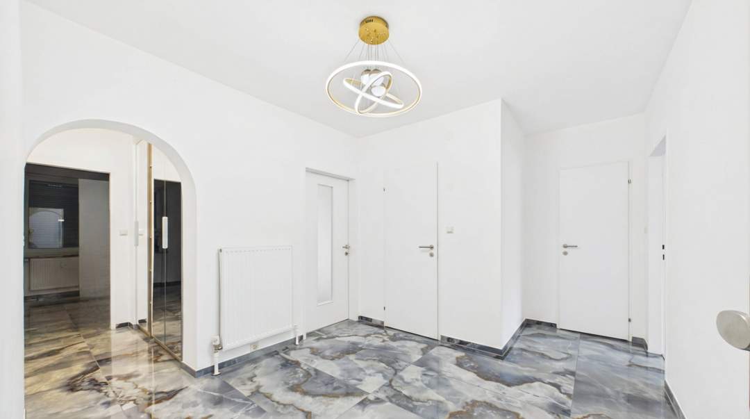 Top 4 Zimmer Wohnung