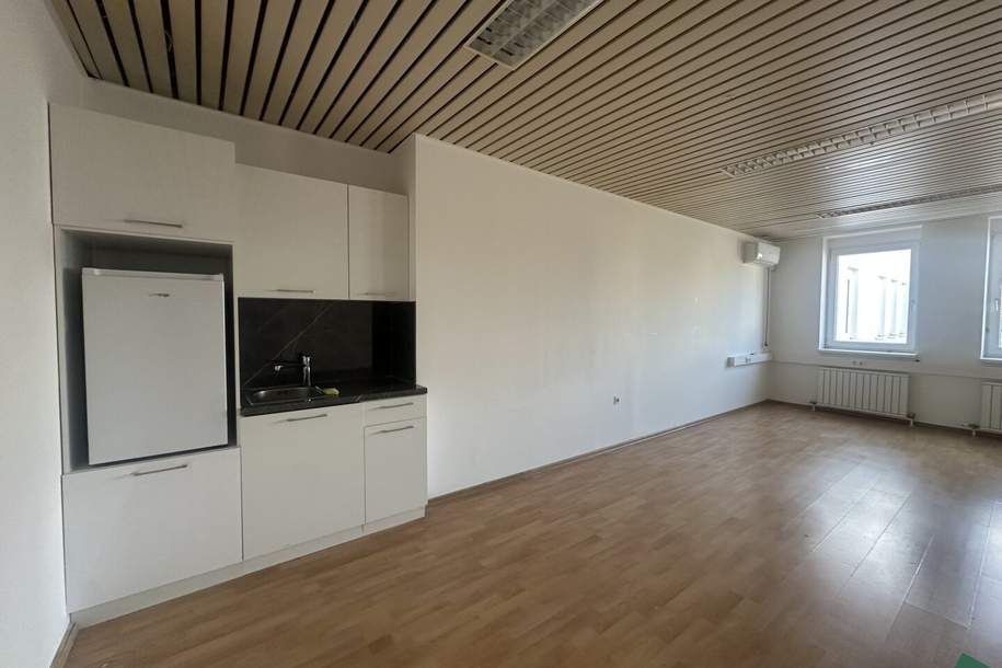 Gut angebundene Bürofläche auf der Simmeringer Hauptstraße!, Gewerbeobjekt-miete, 665,83,€, 1110 Wien 22., Donaustadt