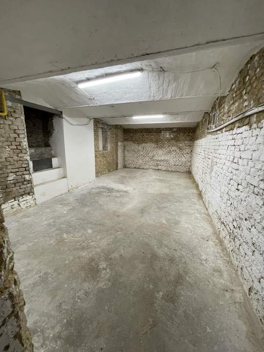 Lagerfläche in 1150 Wien: Zwei Einheiten nahe Lugner City