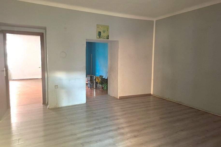 Renovierungsbedürftige 3-Zimmer-Altbau-Wohnung im Zentrum von Trofaiach nahe Leoben !, Wohnung-kauf, 70.000,€, 8793 Leoben