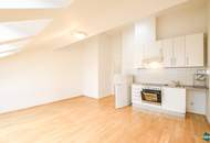 1-Zimmer-Altbau mit Terrasse