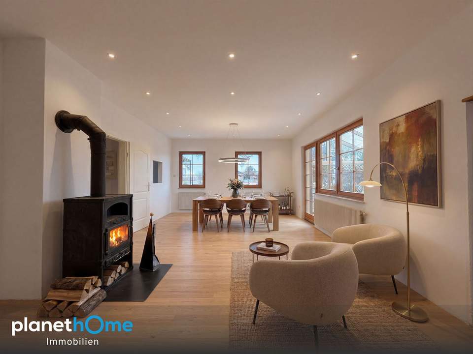 Idyllisches Einfamilienhaus auf großzügigem, wunderschönem Grundstück.