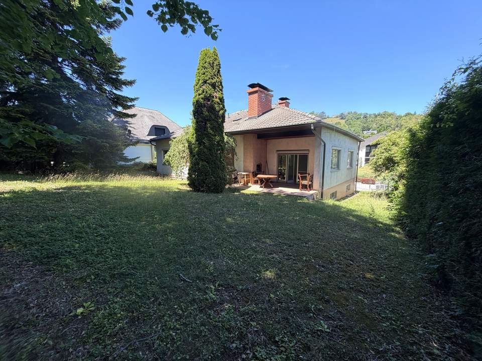 Achtung 769.000€ statt 890.000€ Viel Platz für wenig Geld! Einfamilienhaus in absoluter Grün- Ruhelage mit Potenzial und 270m² Nutzfläche!!