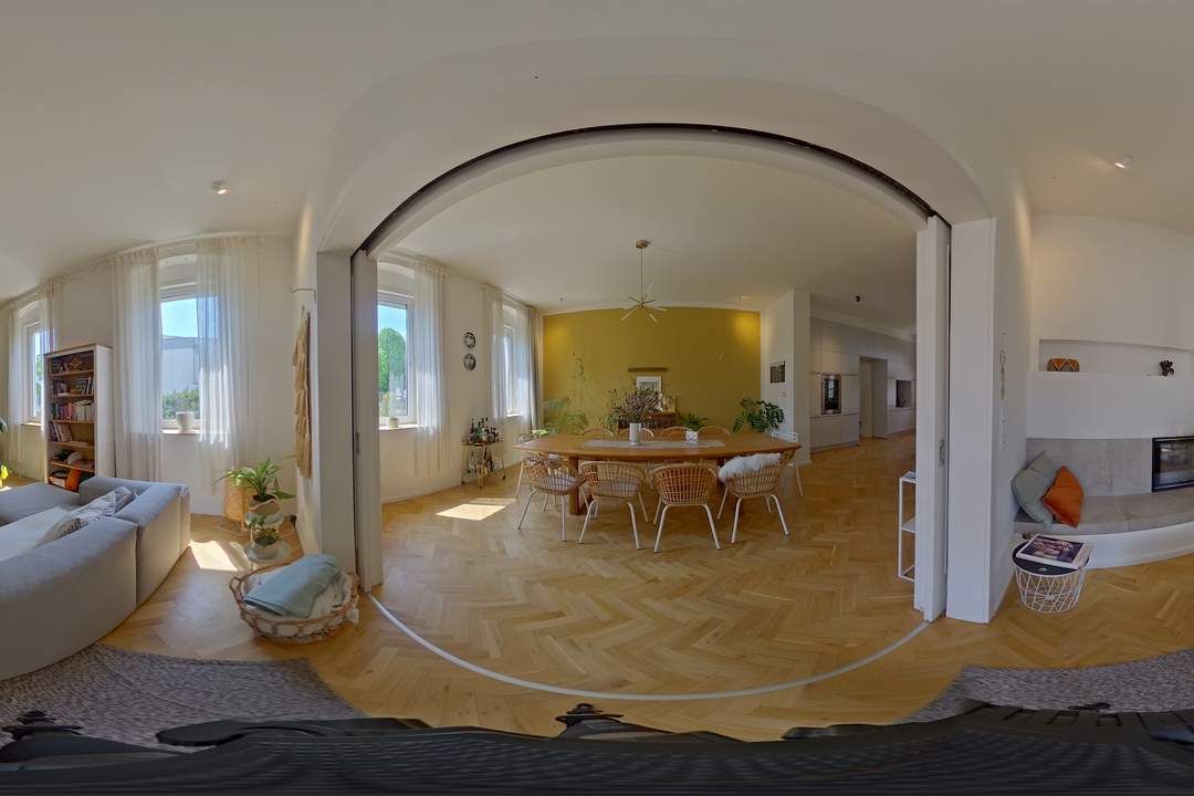 "stilvoll" modernisiertes Altstadthaus in sonniger Stadtrandlage