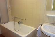 Sanierungsbedürftige Wohnung in Top Lage im19. Bezirk (Ruhelage - Sackgasse)