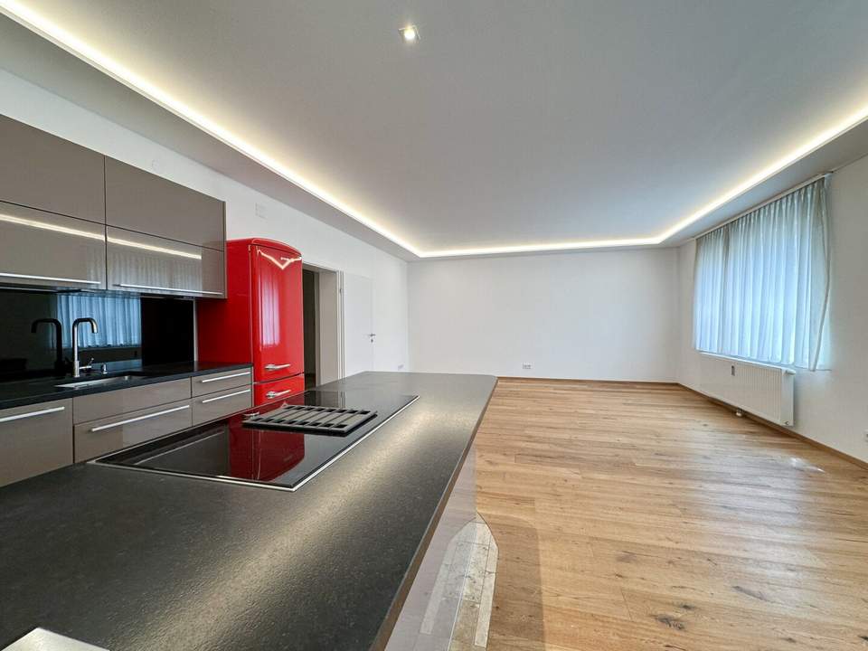 Zentral, saniert & leistbar - helle 3-Zimmer-Wohnung mit Innenhofbalkon im Herzen von Lend
