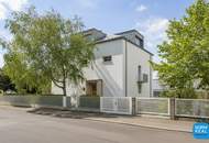 Generalsanierte Villa der Wiener Moderne mit Garten und Swimmingpool