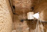 Hochwertig ausgestattete und ruhig gelegene Altbauwohnung im Hofgebäude | ca. 10 Gehminuten in den 1. Bezirk