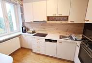 TOPGELEGENHEIT! EIGENHEIM MIT POTENTIAL, 113 m2 Neubau mit Loggia, 4 Zimmer, Küche, 2 Bäder, teilmöbliert, 3. Liftstock, Enkplatz