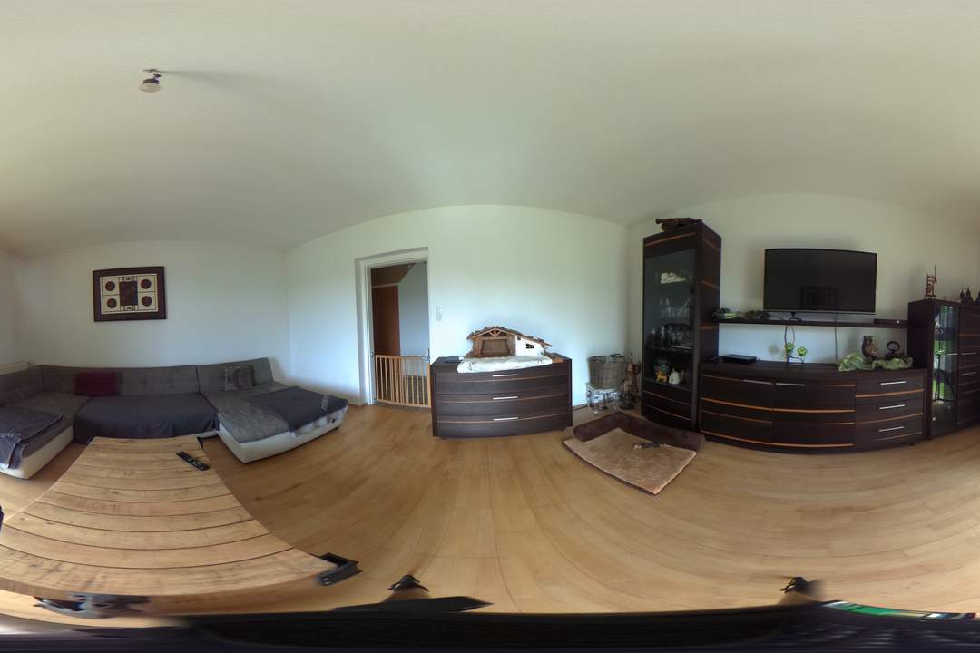 ALPAKAHOF MIT KOMPLETTEM VIEHBESTAND UND ZUBEHÖR ! Rarität! Bauernhof mit ca. 2,7 ha Weide!