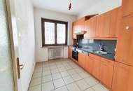 WOHNUNGSPAKET IM OPERNRINGHOF // 4 WOHNEINHEITEN