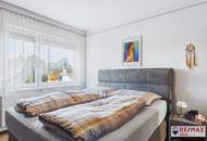 Auvorstadt: Helle 3-Zimmer-Wohnung mit Loggia, Schwedenofen & Parkplatz!