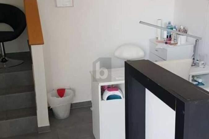 MIT GEWERBEIMMOBILIE, SEPARATEN EINGÄNGEN UND PARIFIZIERUNGSMÖGLICHKEIT, Wohnung-kauf, 199.000,€, 8020 Graz(Stadt)