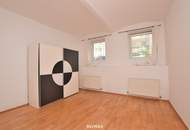 Seltene Gelegenheit - charmanter Altbau: Zwei Wohneinheiten im Herzen von Penzing