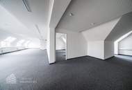 Erstbezug! Renoviertes 4-Zimmer Büro in Toplage
