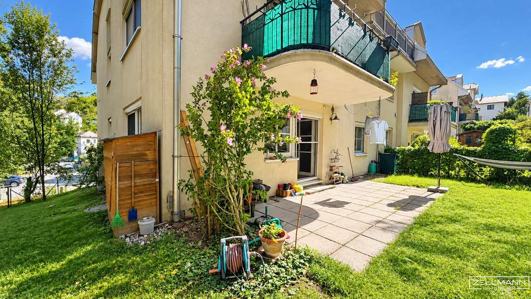 Idylle am Wienerwald – Stilvolle Wohnung mit Ost- &amp; Westterrassen | ZELLMANN IMMOBILIEN