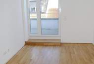 Stilvolle 2-Zimmerwohnung mit Terrasse im Dachgeschoss (Mietbeginn 01.08.2026)