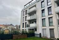 AB 2026! 2 Zimmer- Gartenwohnung neben De la Salle Schule! Schwimmbad und Weinkeller im Haus!