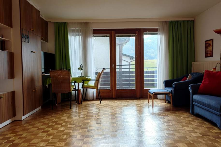 Wohnen mit Schneebergblick: Gemütliche Wohnung mit Balkon und Tiefgarage, Wohnung-kauf, 60.000,€, 2734 Neunkirchen