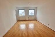 " Hoch hinaus mit Blick über Wien-Charmante 2 Zimmer Wohnung"