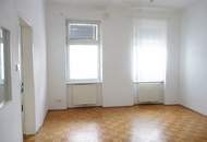 Gebrauchte 84,32 m2 Altbauwohnung plus 4,6m2 Balkon/ Weitblick / 2. Liftstock (Top 30)