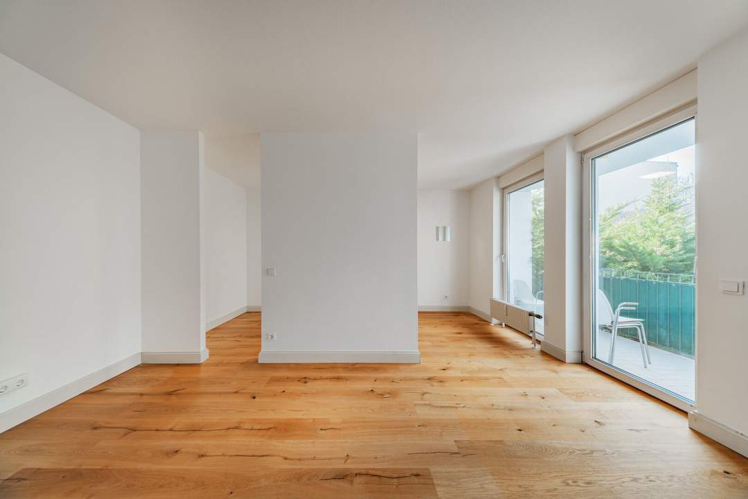 Zwei-Zimmer-Wohnung mit West-Balkon nächst Obkirchergasse