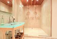Repräsentative Villa mit Indoorpool
