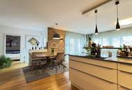 Wunderschöne Wohnung, 5 Zimmer, mit Blick über den glitzernden Attersee, in Seewalchen mit Garten und Sonnenterrasse.