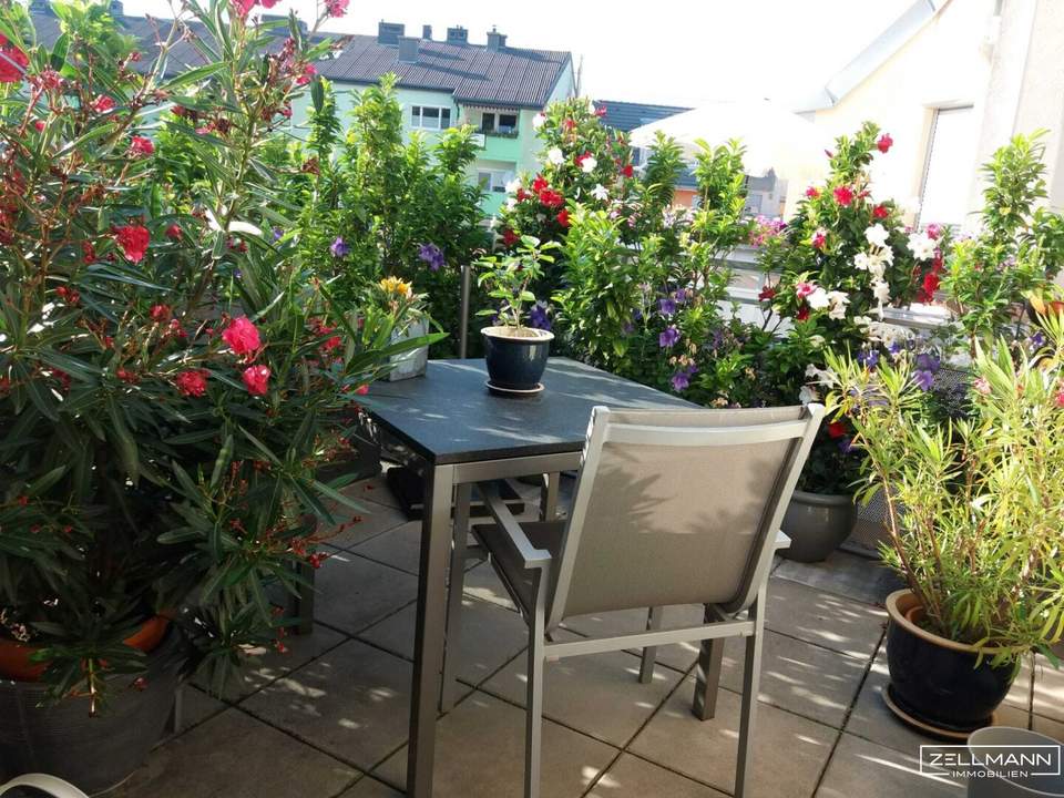 „Ein Ort zum Aufatmen – Lichtdurchflutete Dachterrassen-Maisonette mit Stil“ | ZELLMANN IMMOBILIEN