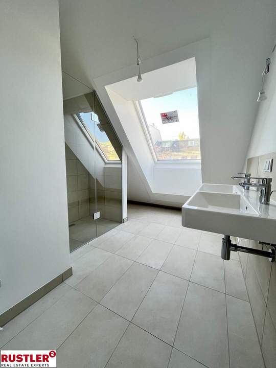 Neubauprojekt CALVI | 3 Stöckiges Townhouse mit Garten, Terrasse, Keller und perfekter Anbindung