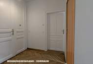 ! RENOVIERTE AKADEMIKERSINGLE-HAUPTMIETE IN KLASSISCHEM STILALTBAU !