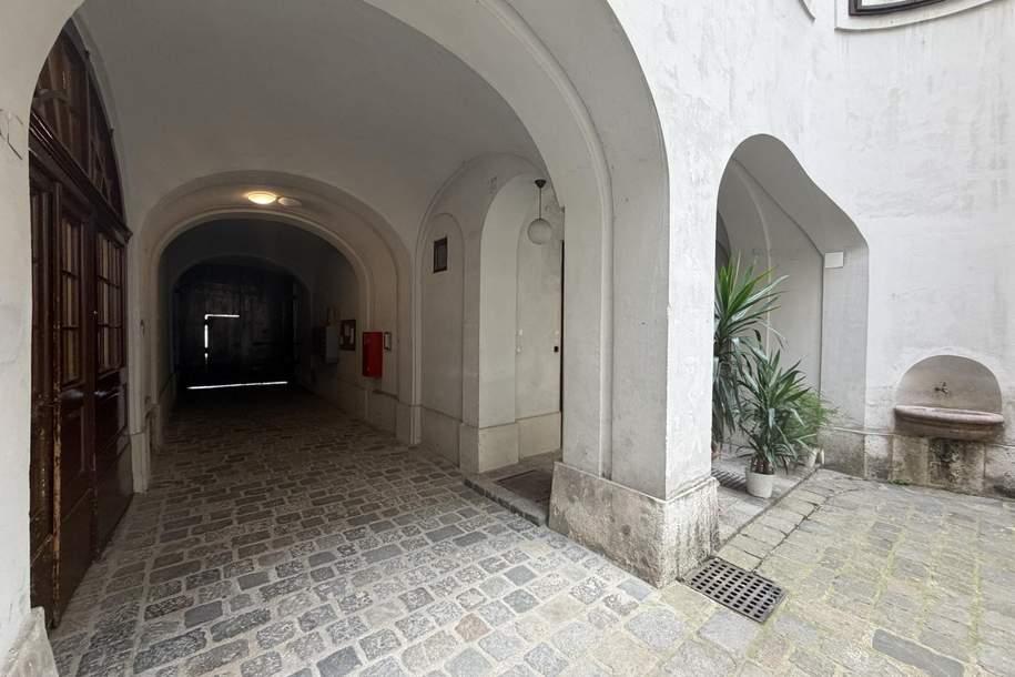Wohnen an einem Stück Wiener Geschichte - UNBEFRISTET // Living in a Piece of Vienna’s History - UNLIMITED Lease//, Wohnung-miete, 2.185,47,€, 1010 Wien 1., Innere Stadt
