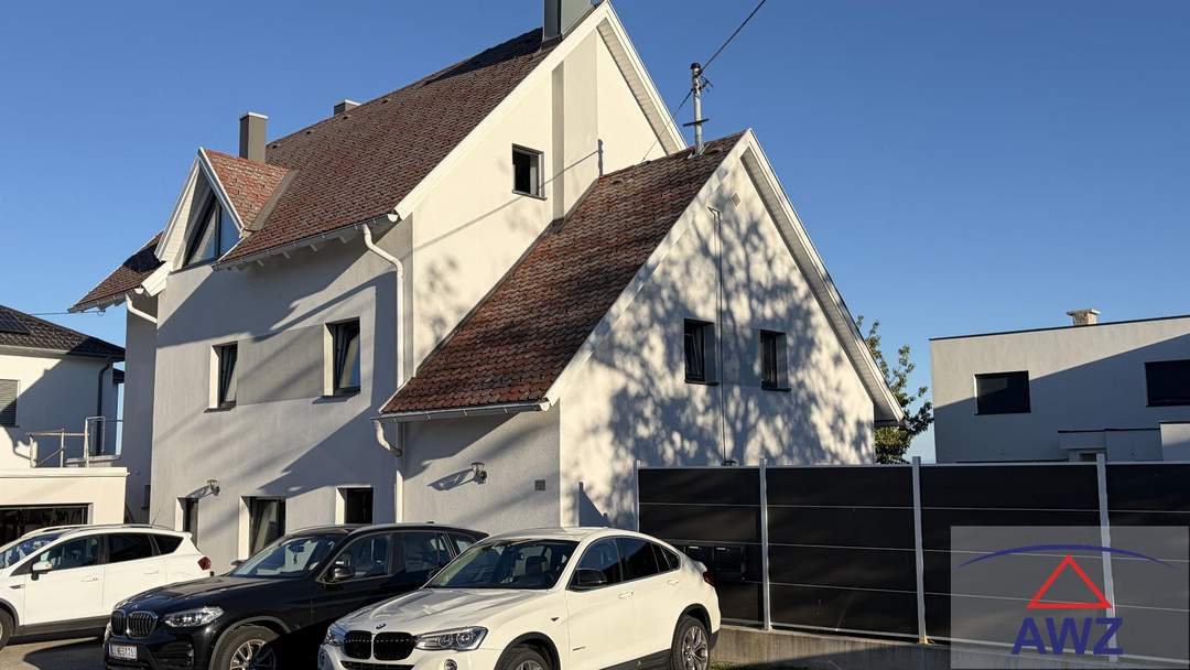 Schönes 2-3-Familienhaus in idyllischer Lage in Oftering!